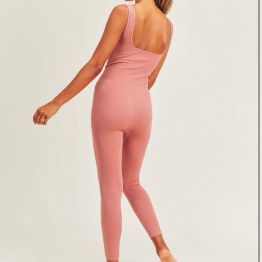 NEW  Ribbed Seamless Sleeveless Jumpsuit S M L - Picture 7 of 11